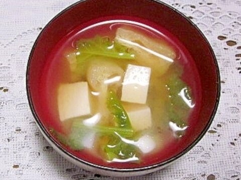 ほうれん草・絹ごし豆腐・油揚げの味噌汁